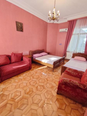  Batumi Sun Hostel  Батуми